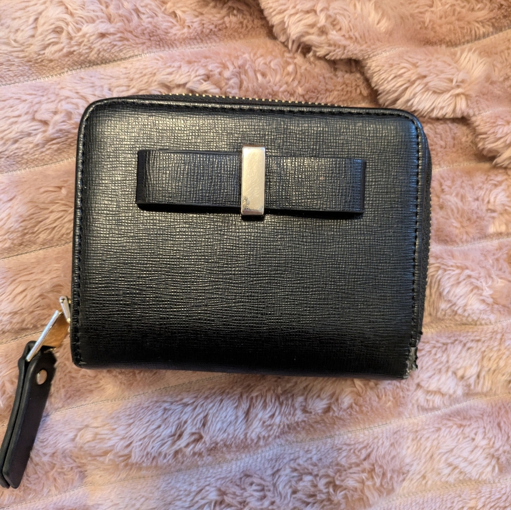 MMS Design Studio Black Leather Card Holder